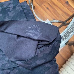 SPANX Leggings